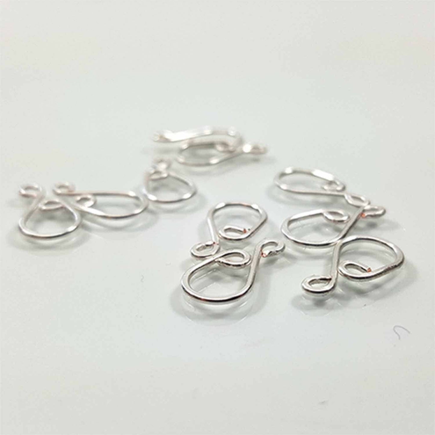 Melody Clips - Simple Locking Stitch Markers: Medium (up to US 8)