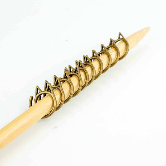 Cat Clips - Simple Removable Stitch Markers - Bronze: Medium (up to US 8)
