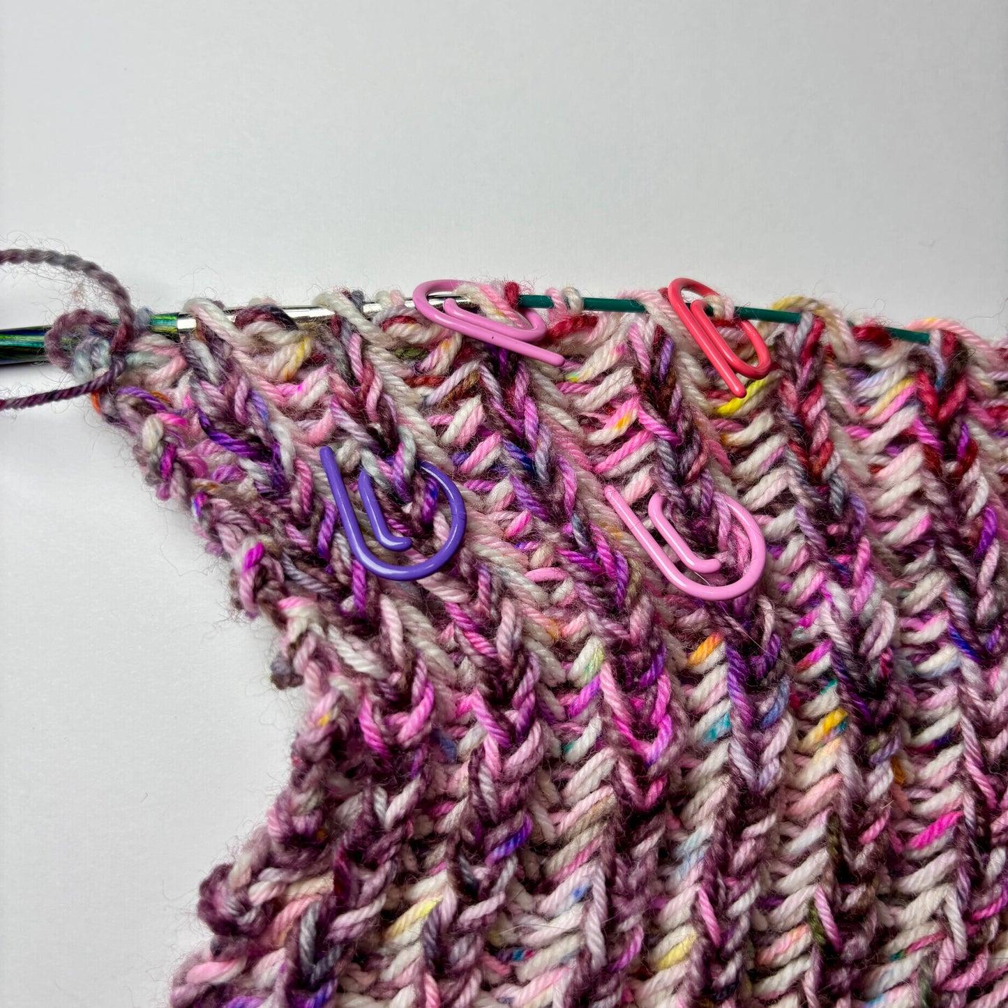 Basic Stitch Set Snag-Free Metal Stitch Markers - P Markers: Purple set
